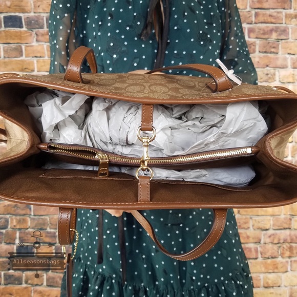 Coach signature PVC drawstring khaki brown tote - Picture 7 of 8